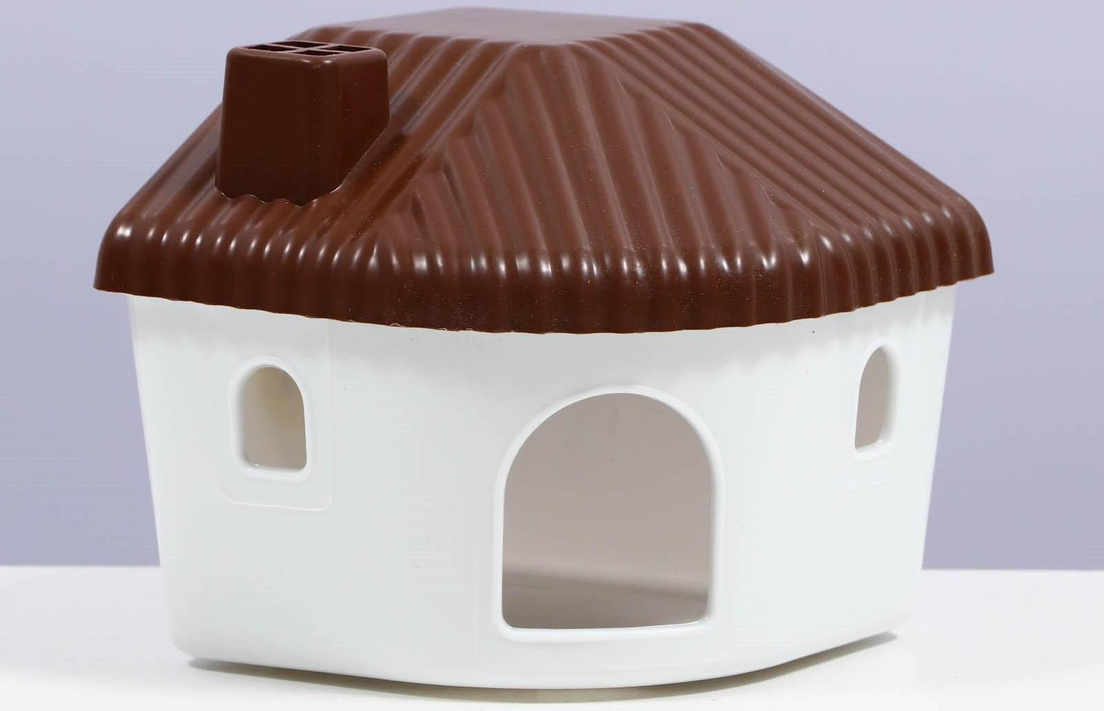 Домик для грызунов угловой, 11,4 х 10,7 х 10,7 см, коричневый