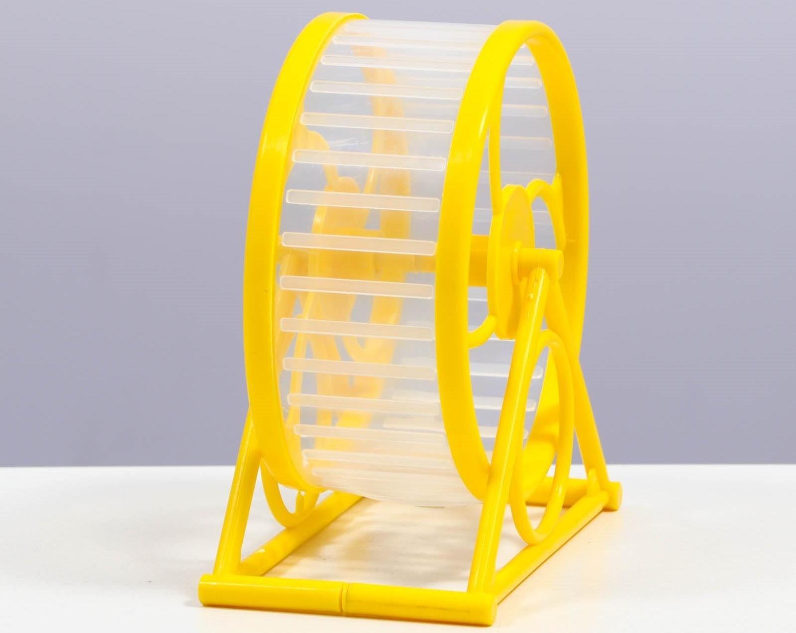 Колесо на подставке для грызунов, диаметр колеса 12,5 см, 14 х 3 х 9 см, жёлтое