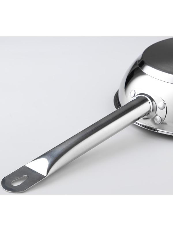 Сковорода «Общепит», d=22 см, толщина корпуса 0,6 мм, дно 3,5 мм, с теплораспределительным слоем, индукция, цвет хромированный