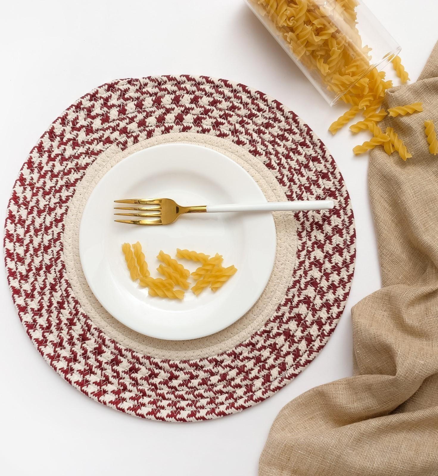 Салфетка декоративная 