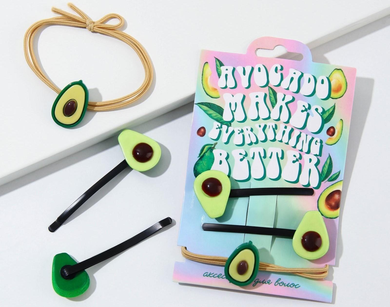 Резинка и заколки для волос 