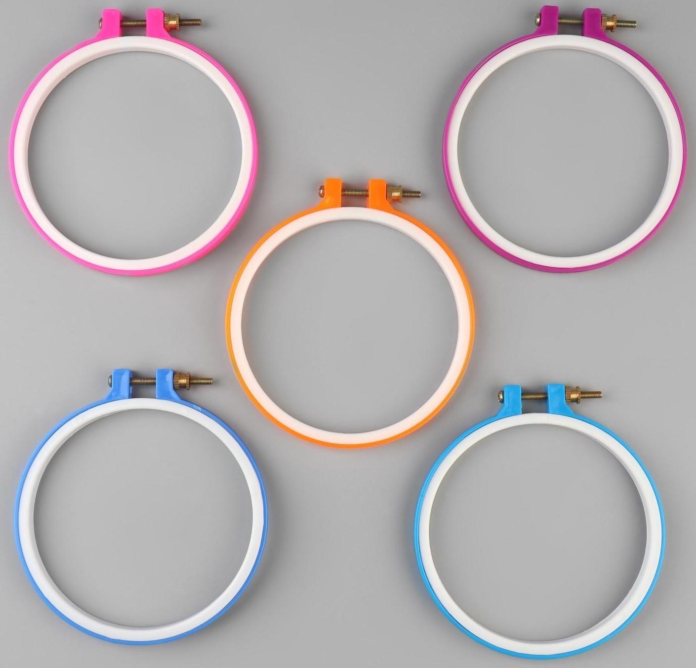 Пяльцы для вышивания, d = 10,5 см, цвет МИКС