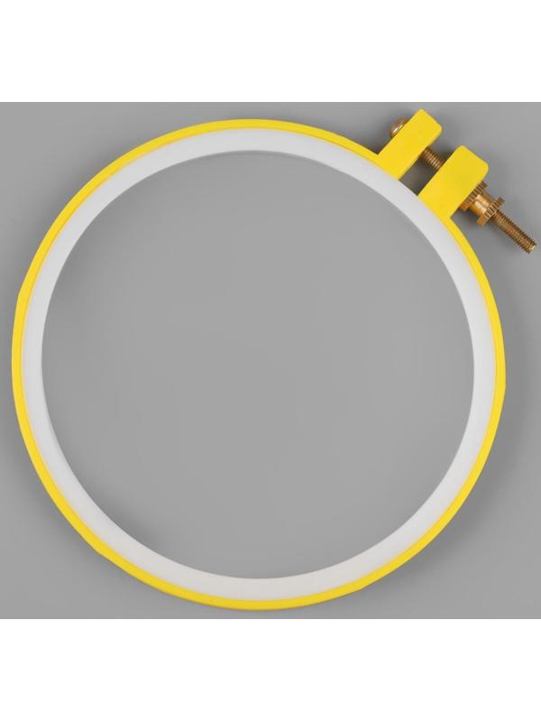 Пяльцы для вышивания, d = 10,5 см, цвет МИКС