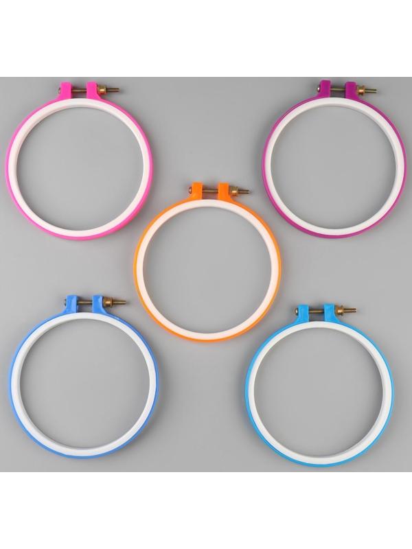 Пяльцы для вышивания, d = 10,5 см, цвет МИКС