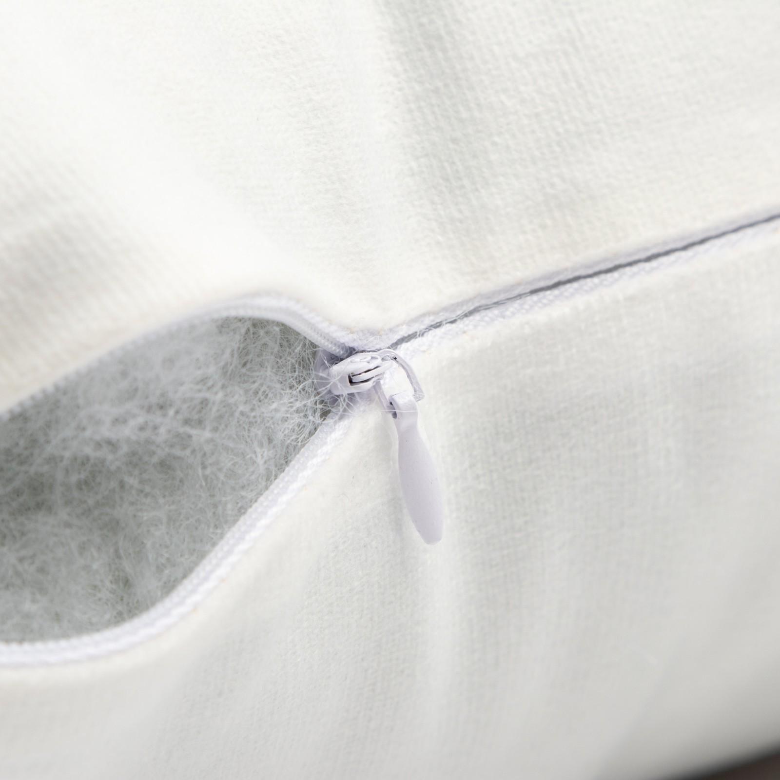 Подушка декоративная новогодняя Этель «Crazy», 40х40 см, 100% п/э, велюр