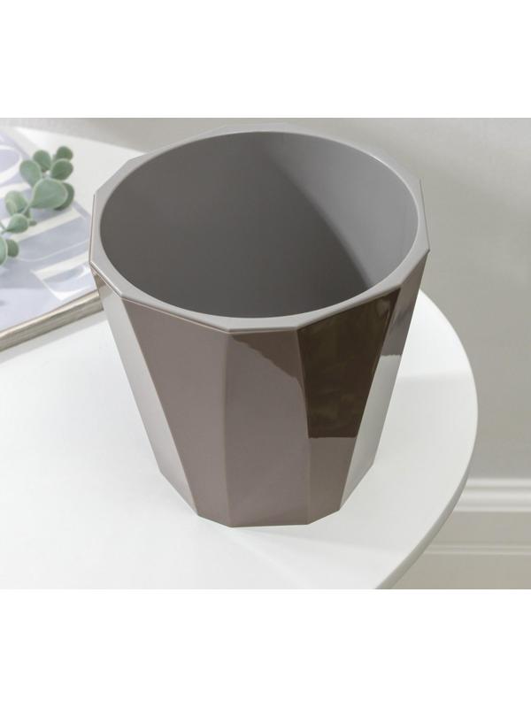 Кашпо для цветов со вставкой «Палермо», 1,8 л, цвет коричневый