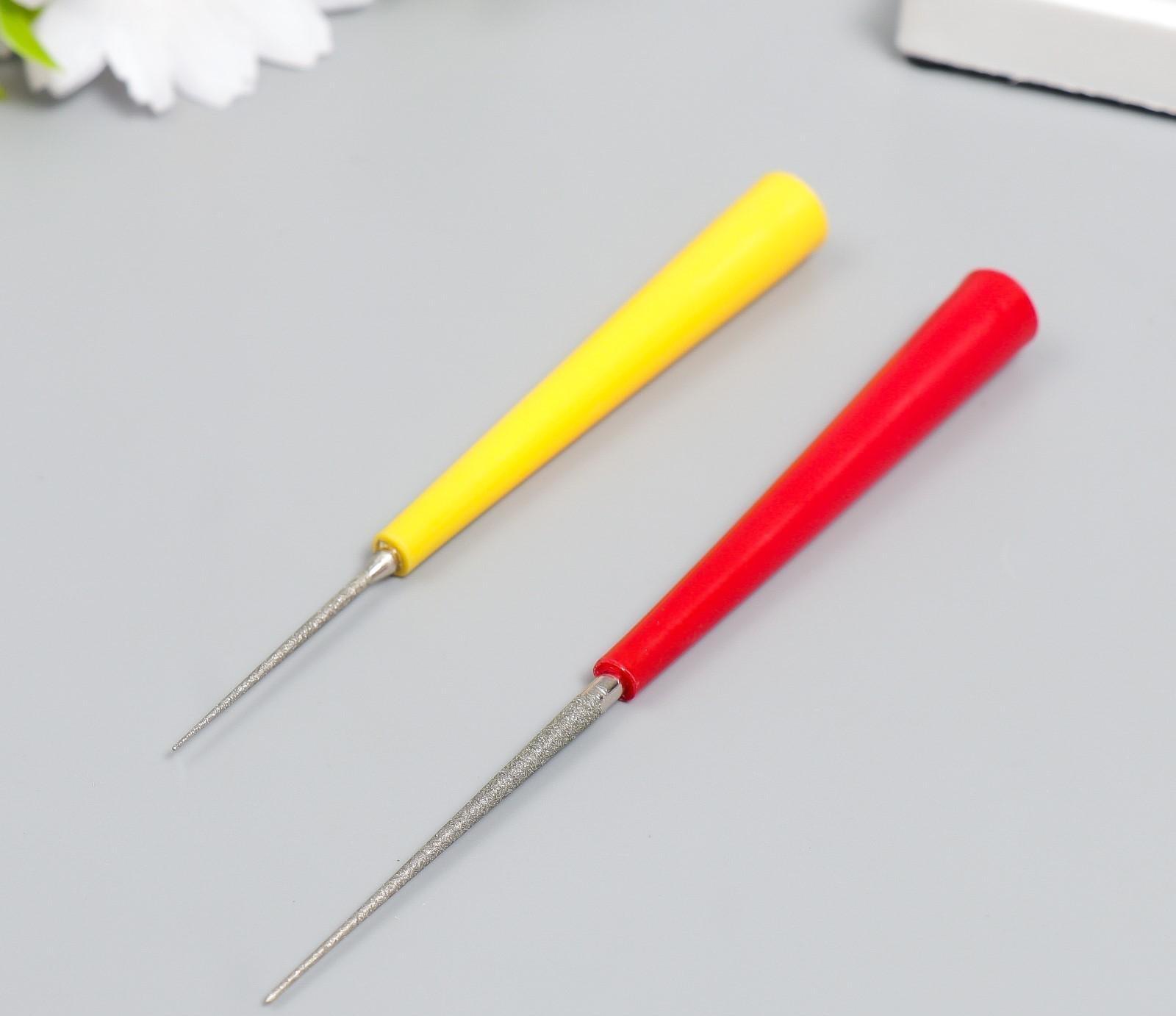 Инструмент для расширения отверстий бусин 