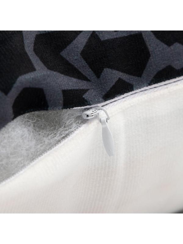 Подушка декоративная новогодняя Этель «Xmas chill», 40х40 см, 100% п/э, велюр