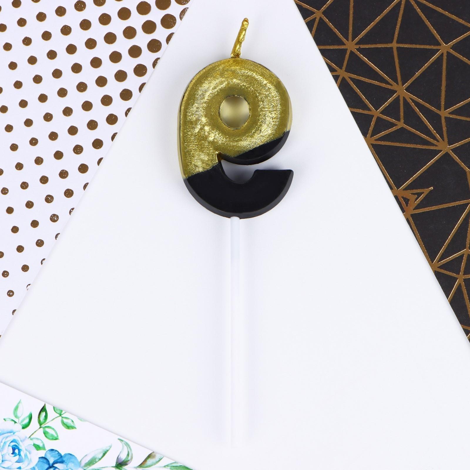 Свеча в торт «9»