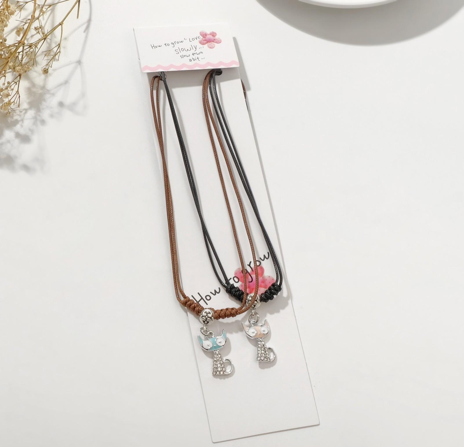 Кулоны на шнурке 