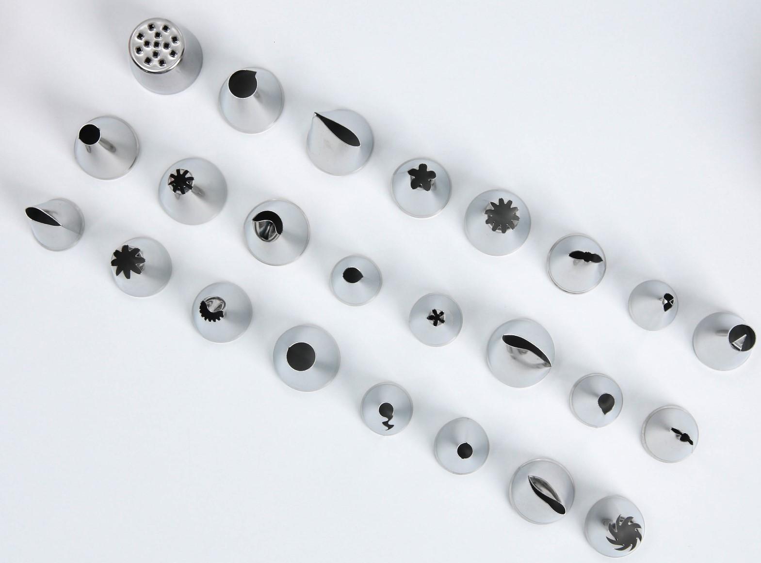 Набор кондитерских насадок «Пряничный домик», 15.8 х 9.4 см, 24 шт