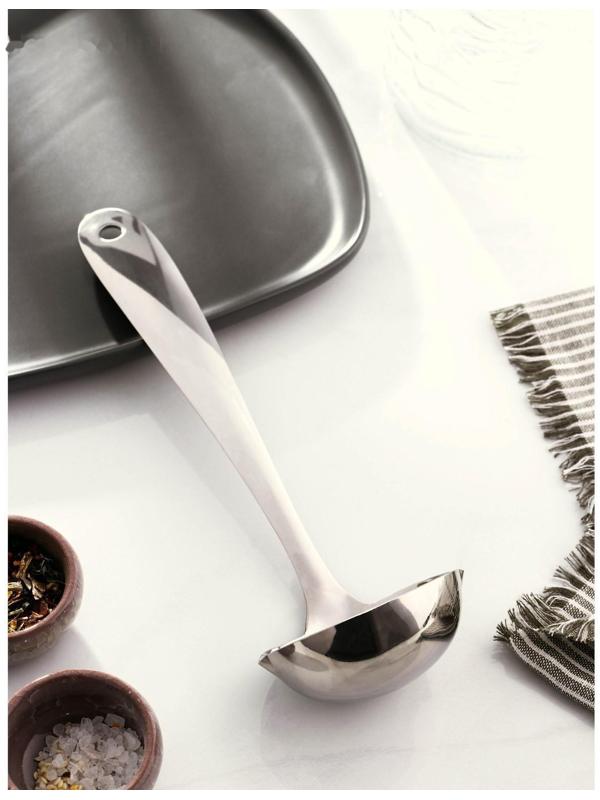 Ложка разливательная из нержавеющей стали Доляна Everyday, со сливом, 27×8,5 см, толщина 3 мм