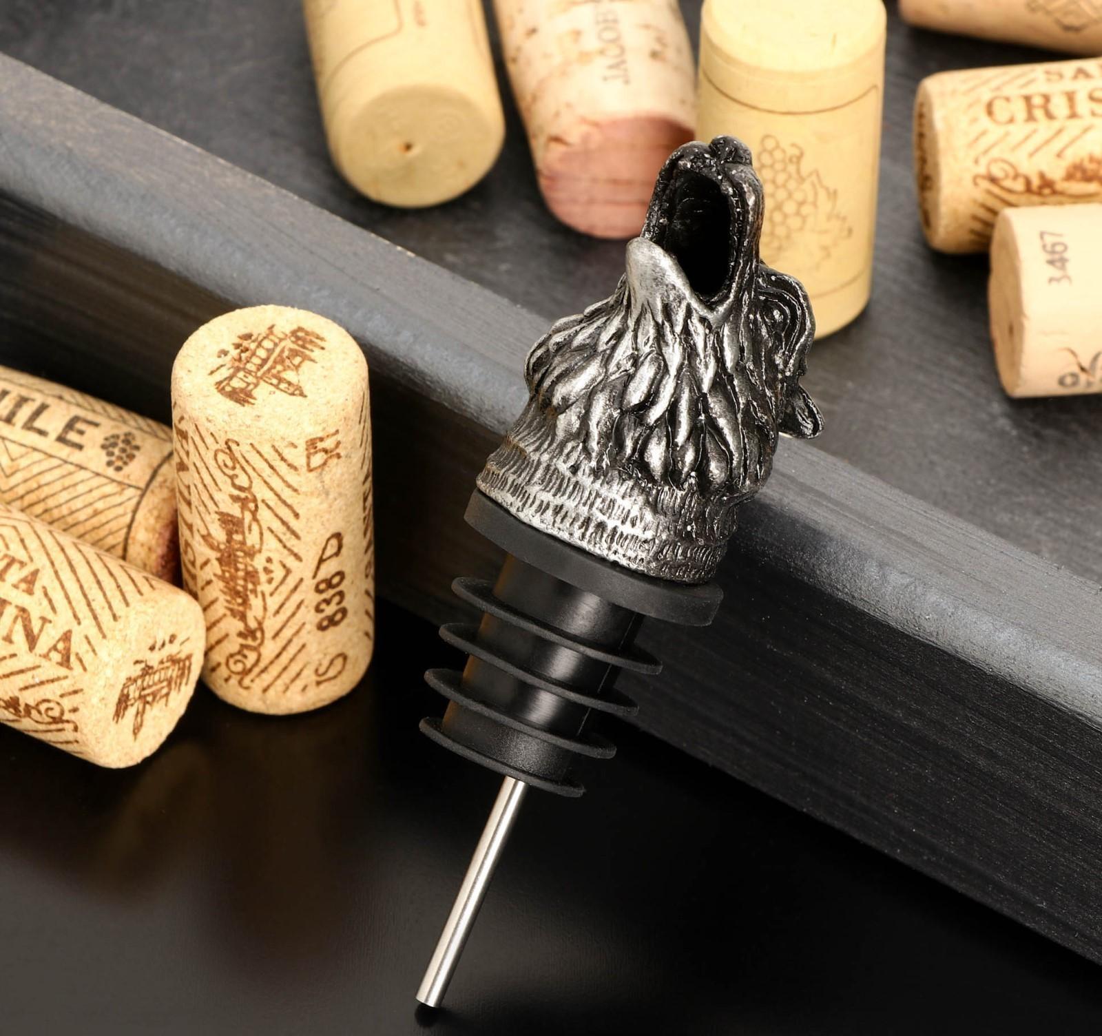 Гейзер для вина «Волк», 9 см