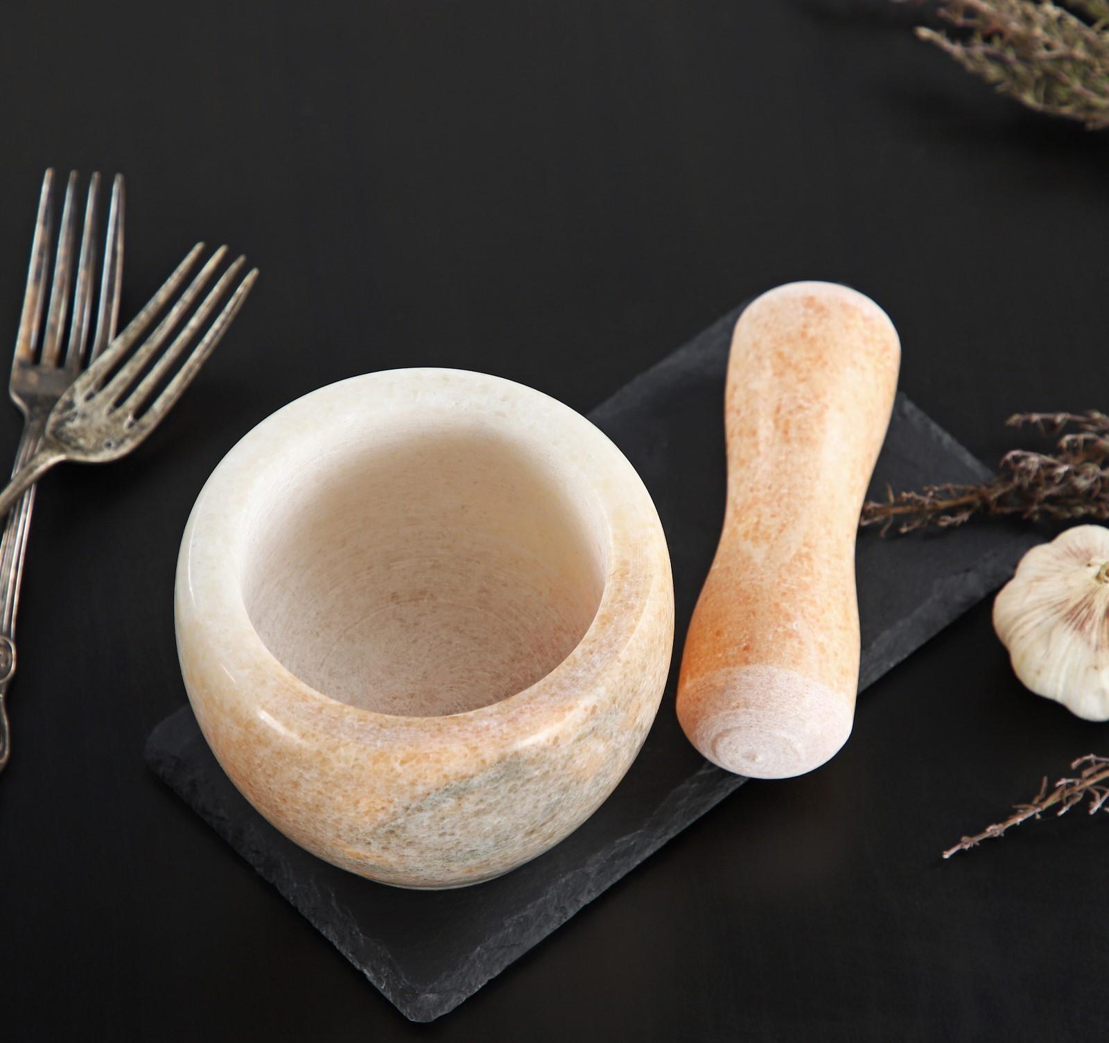 Ступка с пестиком из камня Доляна «Мрамор», 10×8 см, цвет бежевый