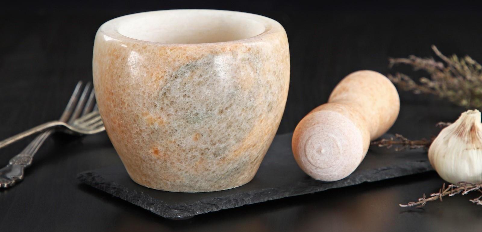 Ступка с пестиком из камня Доляна «Мрамор», 10×8 см, цвет бежевый