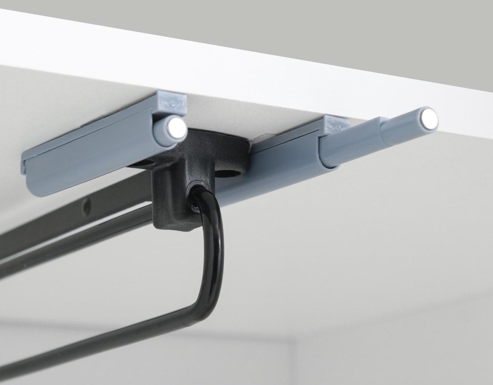 Шкаф 2х ств КЕОС с выдвижной штангой, 600х400х1800,  Белый