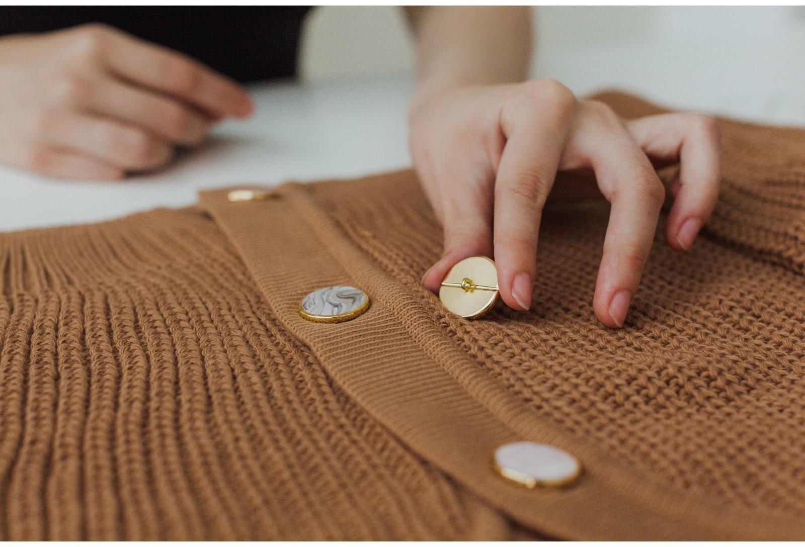 Набор металлических пуговиц на ножке, d = 25 мм, 2 шт, цвет золотой/розовый кварц