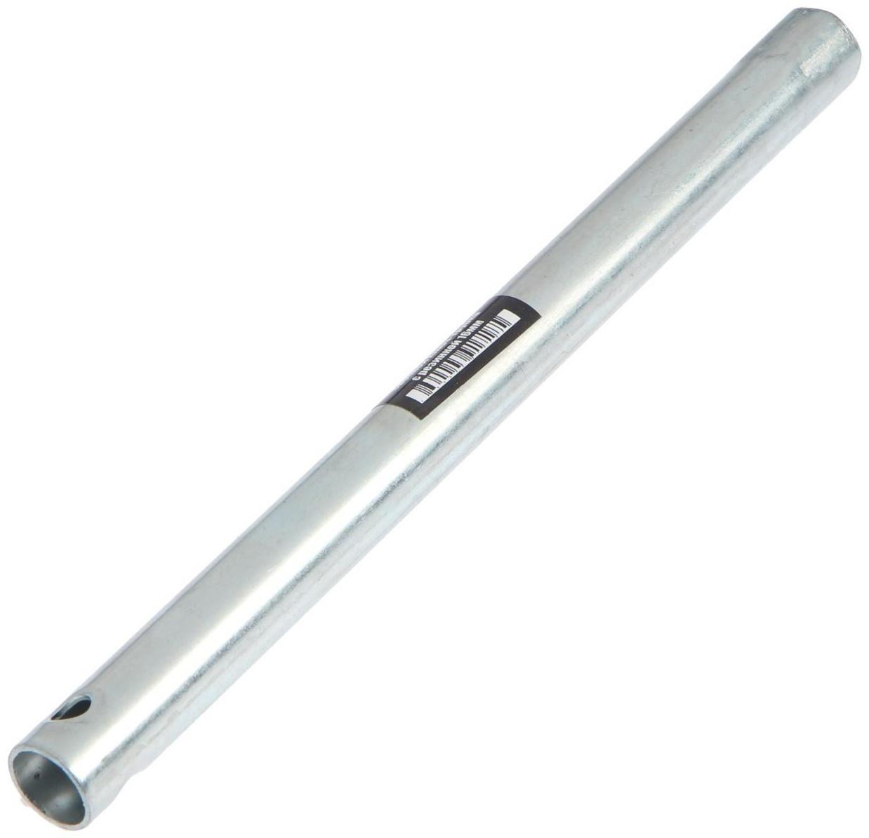 Свечной ключ СЕРВИС КЛЮЧ 71350, ВАЗ 211 , оснащен резинкой для фиксации свечи, 16 мм