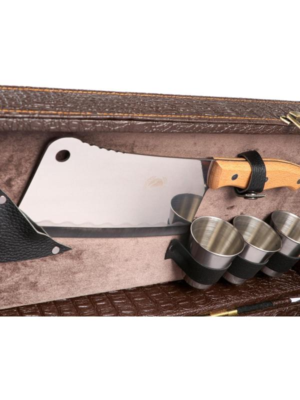 Набор шампуров в коробке из эко-кожи 