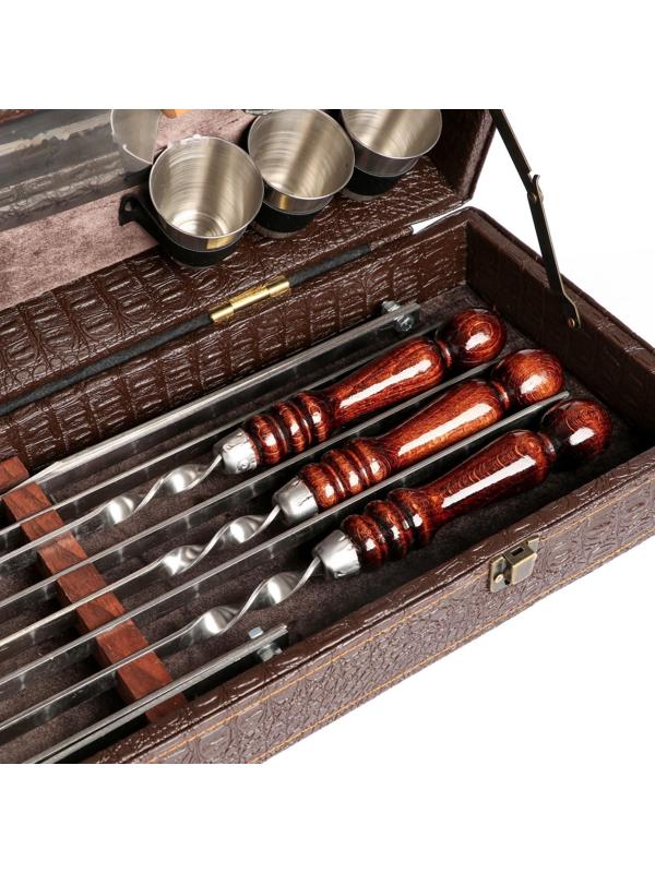 Набор шампуров в коробке из эко-кожи 