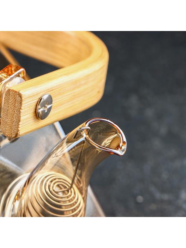 Чайник стеклянный заварочный с бамбуковой крышкой и металлическим фильтром «Октогон», 800 мл, цвет золотой