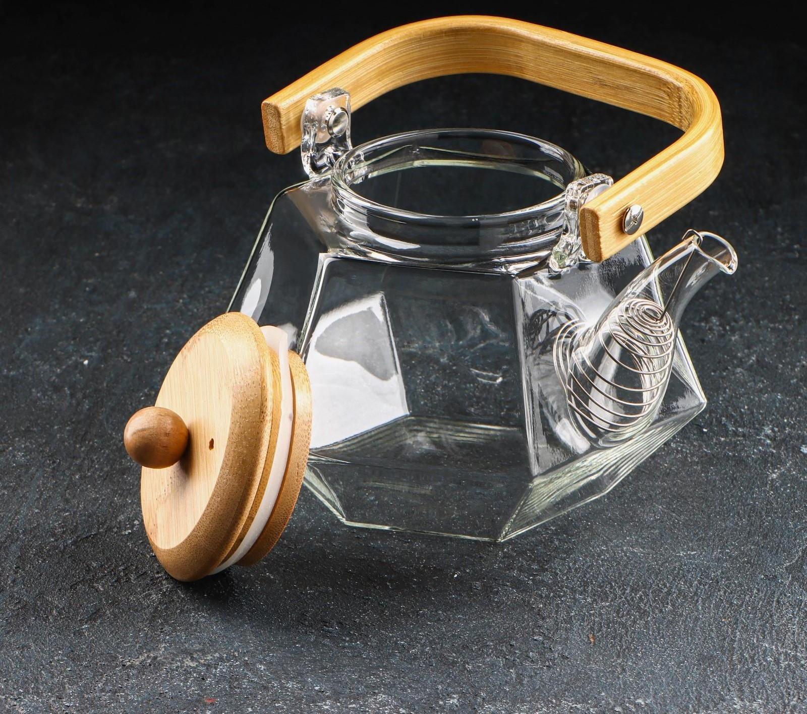 Чайник стеклянный заварочный с бамбуковой крышкой и металлическим фильтром «Октогон», 800 мл