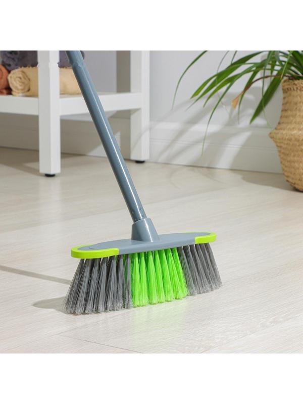 Щётка для пола с отбойниками Доляна, черенок из нержавеющей стали, 27×6×126 см, цвет МИКС
