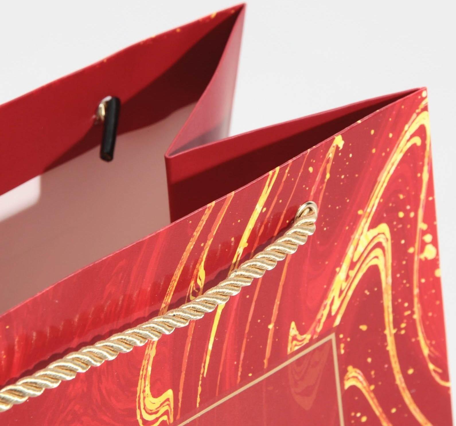 Пакет ламинированный «Рубин», 21 × 30 × 15 см