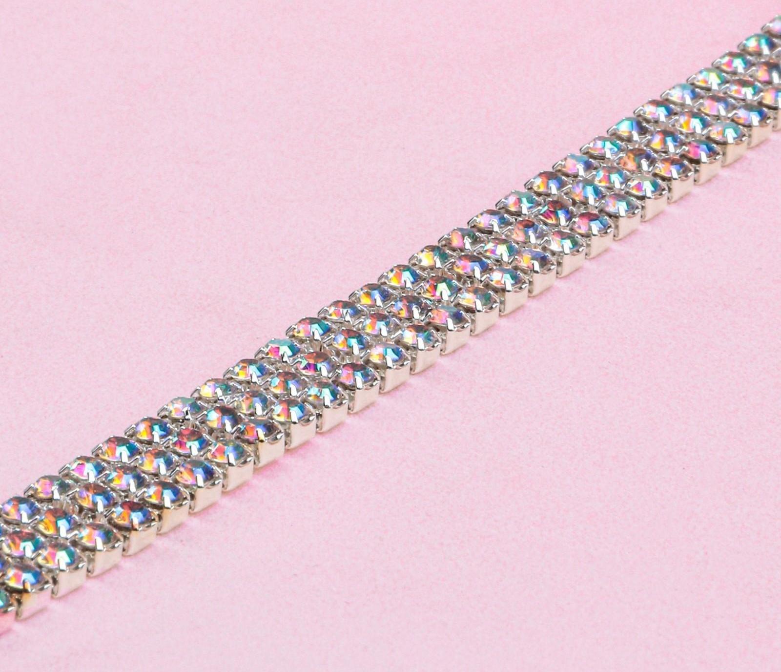 Цепь со стразами, с голографией, 3 ряда, 8 мм, 9 ± 1 м, цвет серебряный
