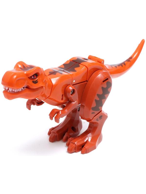 Робот «Динобот», трансформируется