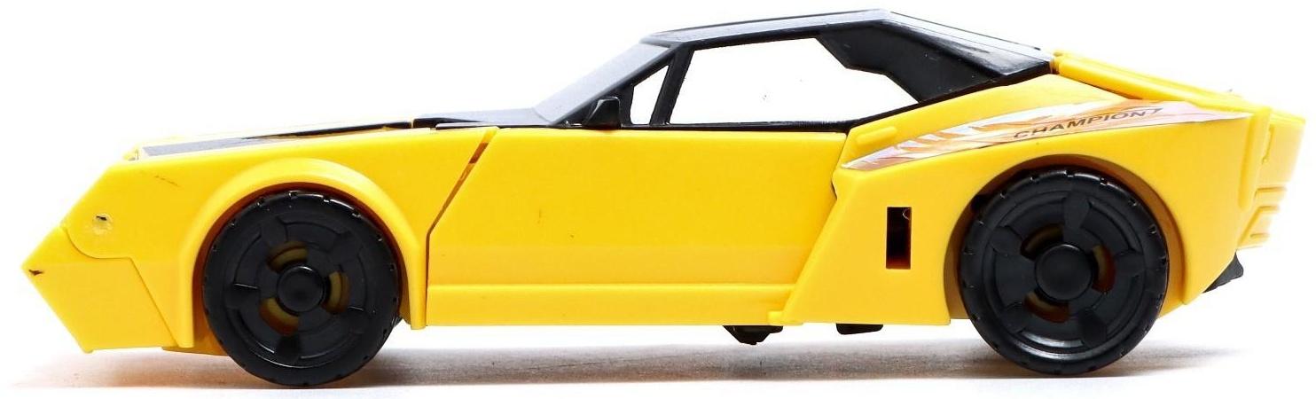 Робот «Автобот», трансформируется