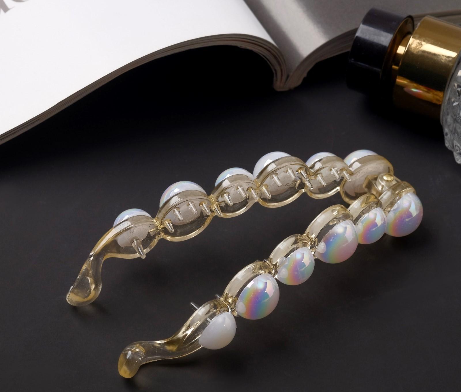 Банан для волос 