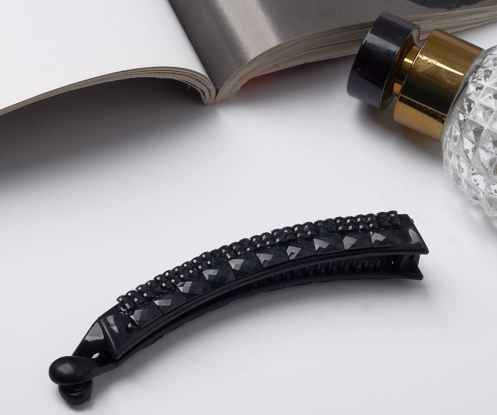 Банан для волос 