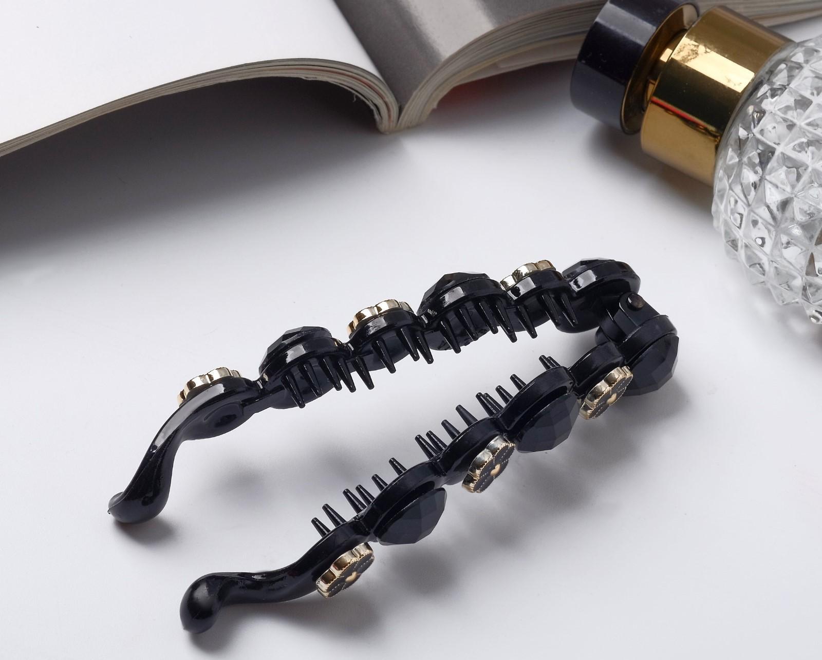 Банан для волос 