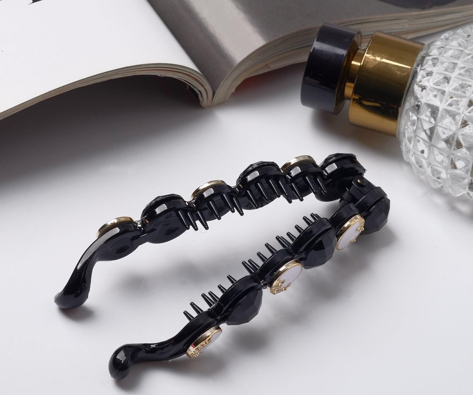 Банан для волос 