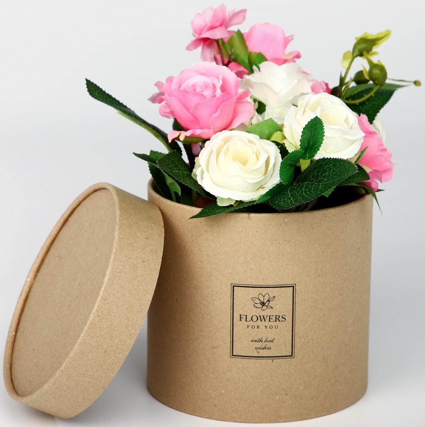 Шляпная коробка из крафта «Flowers», 15 х 15 см