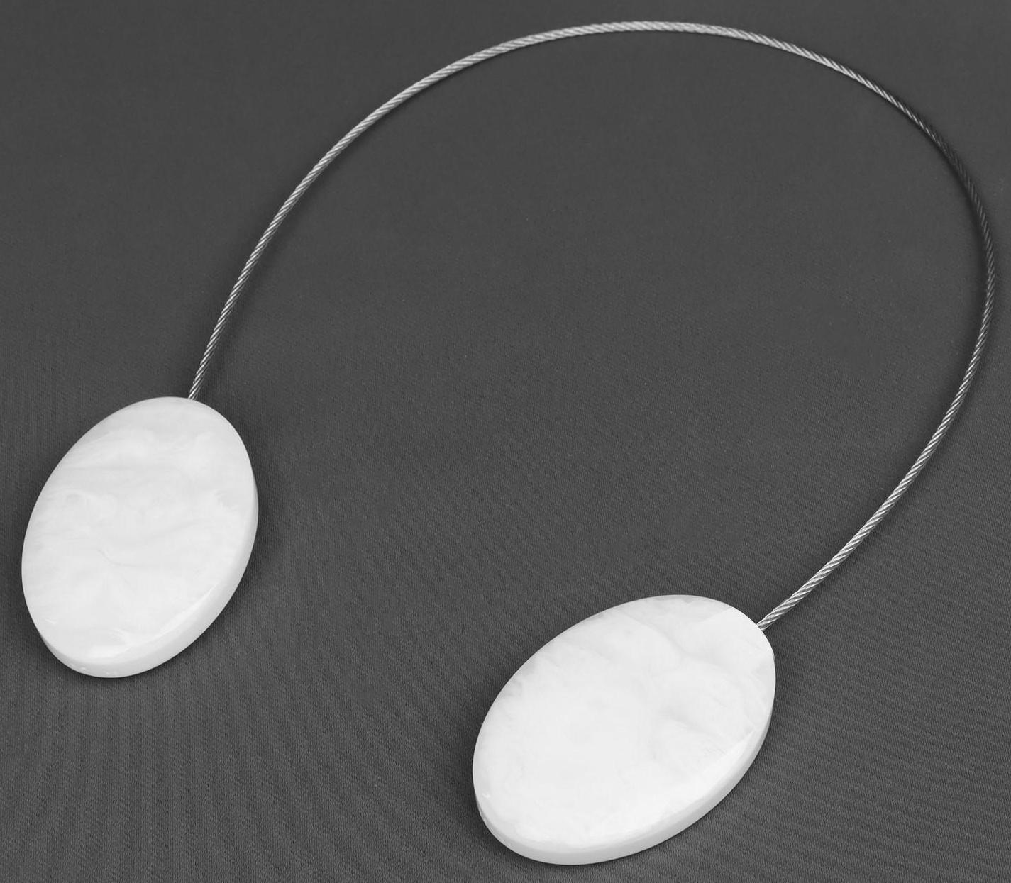 Подхват для штор «Мраморный камень», 5 × 3,5 см, 21 см, цвет белый