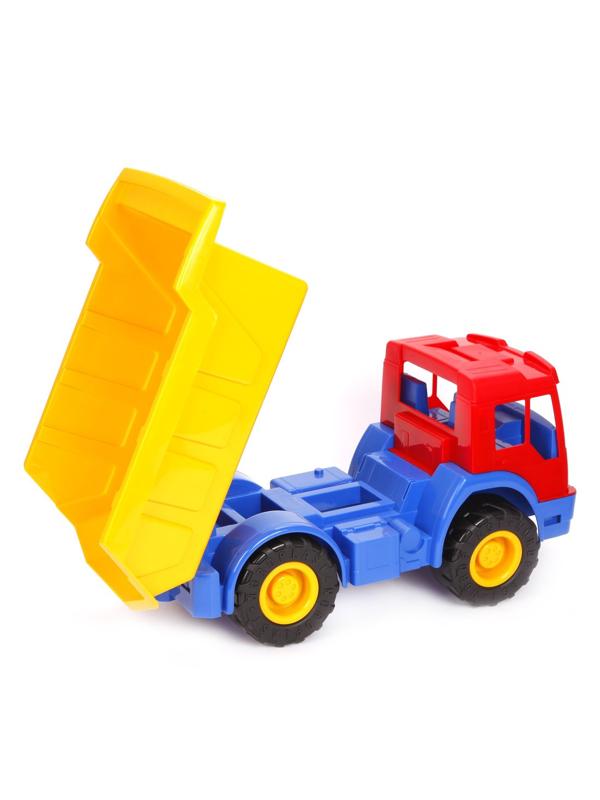 Грузовик Зубр