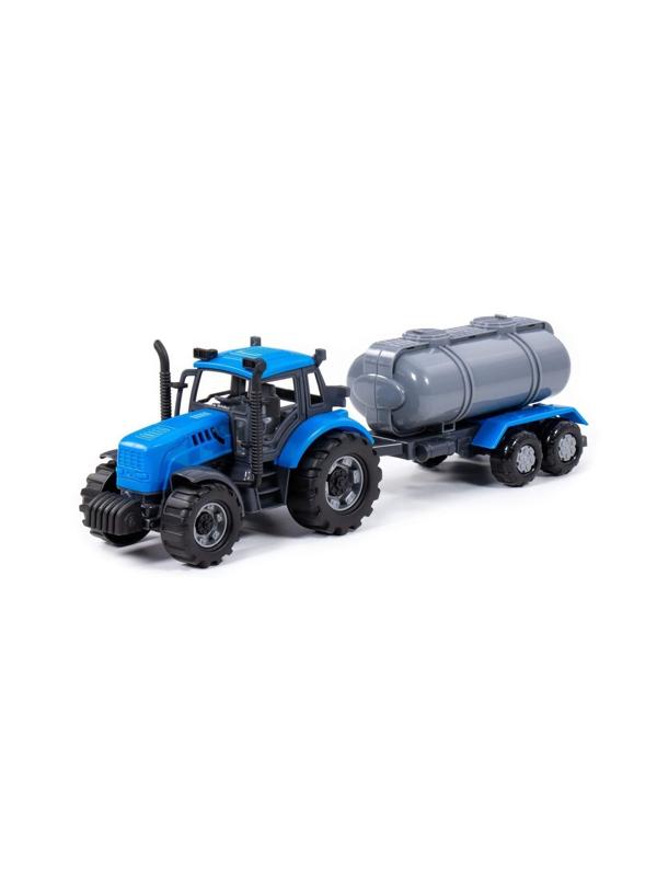 Трактор Прогресс с прицепом-цистерной инерционный