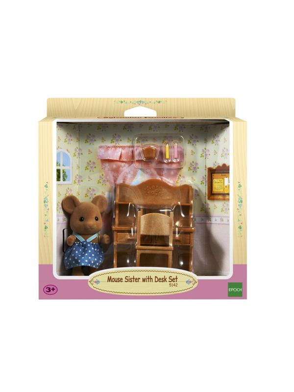 Дочка Мышонок и школьная парта