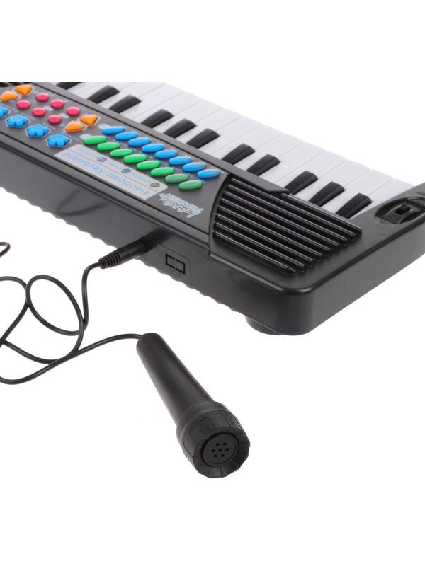 Синтезатор дет. 32 клавиши, микрофон, батар.AA*4шт. в компл.не вх., кор.