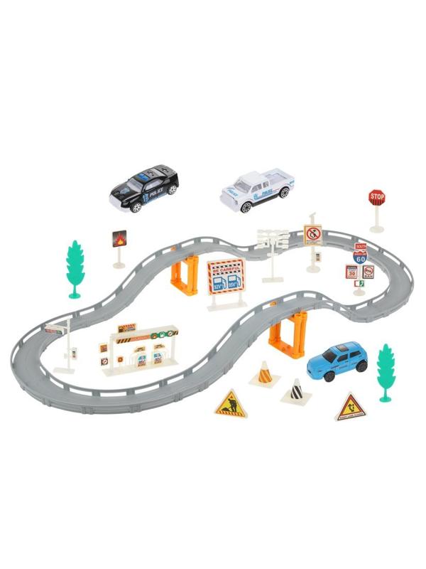 Игр.набор Автотрек, в комплекте: деталей 28шт, транспорт металл.2шт, машина
эл., эл.пит.АА*1шт.не вх.в комплект, коробка