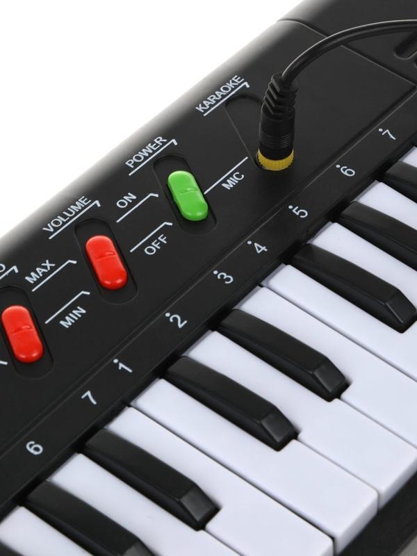 Музыкальный инструмент: Синтезатор, звук, 32 клавиши, микрофон, эл. пит. ААх3
не вх. в комплект, коробка