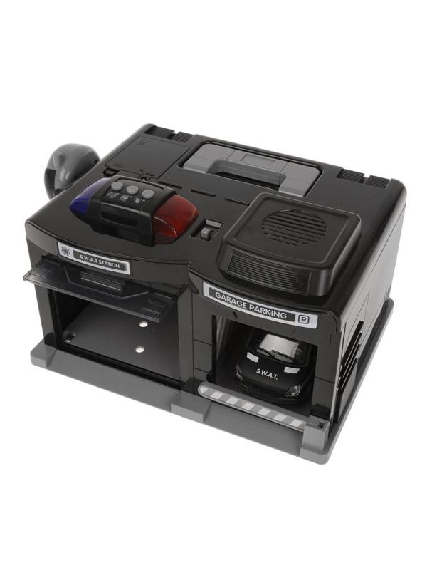 Игр.набор Гараж эл., свет, звук, в комплекте гараж, машина металл., рация,
эл.пит.AG13*3 шт. вх., AA*3шт. не вх. в комплект