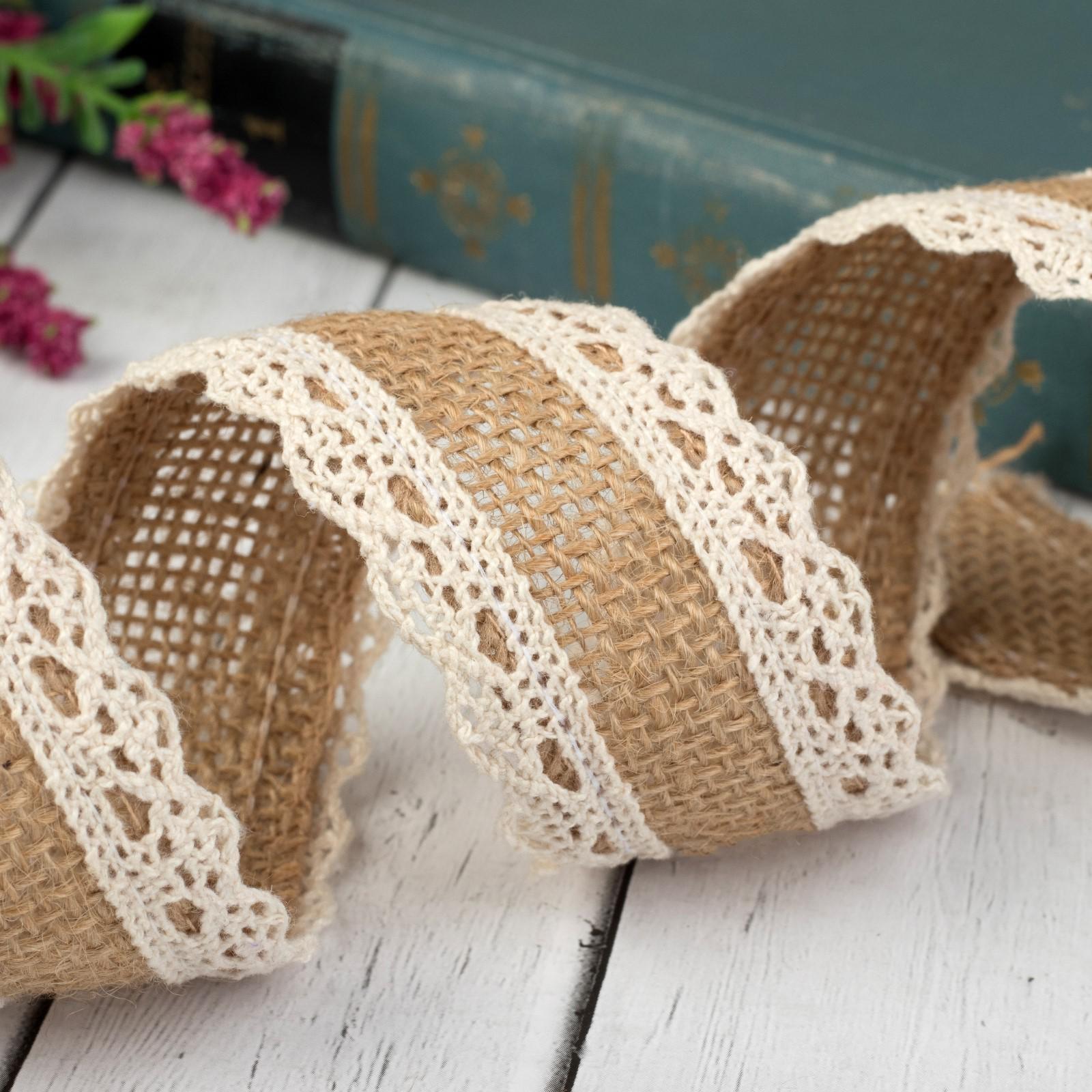 Лента из джута «Кружево», натуральная, 35 мм, 4,5 ± 0,5 м, цвет бежевый/белый