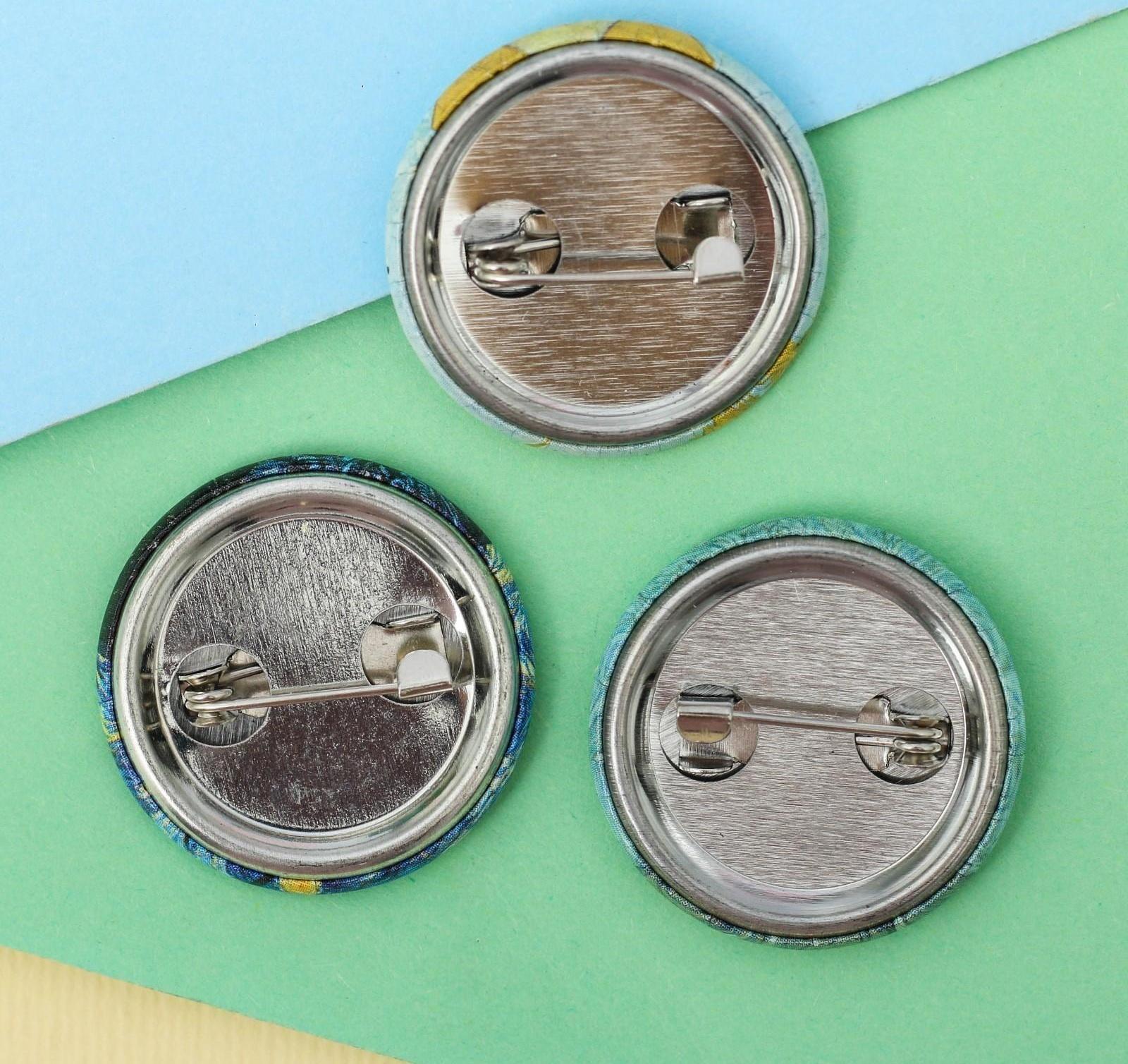 Набор значков 