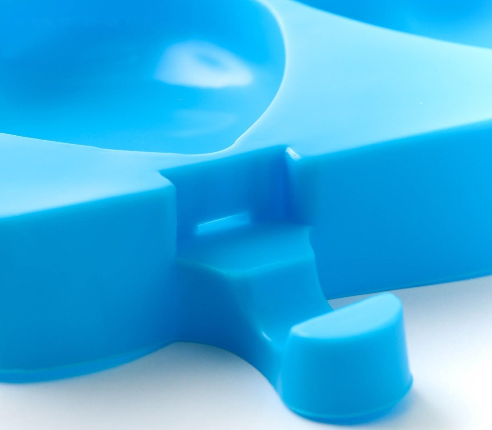 Форма для мороженого «Сердца», 37×15×2,5 см, 4 ячейки (9,2×8,4 см), цвет МИКС