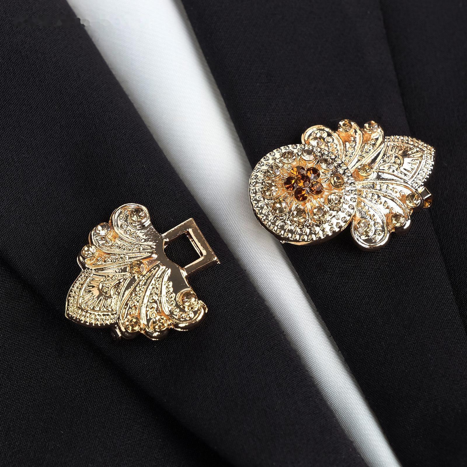 Зажим для кардигана 