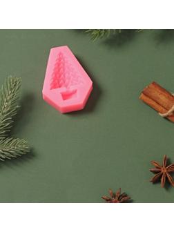 Силиконовый молд «Ёлки-иголки», 7×5,5×1,8 см, цвет розовый