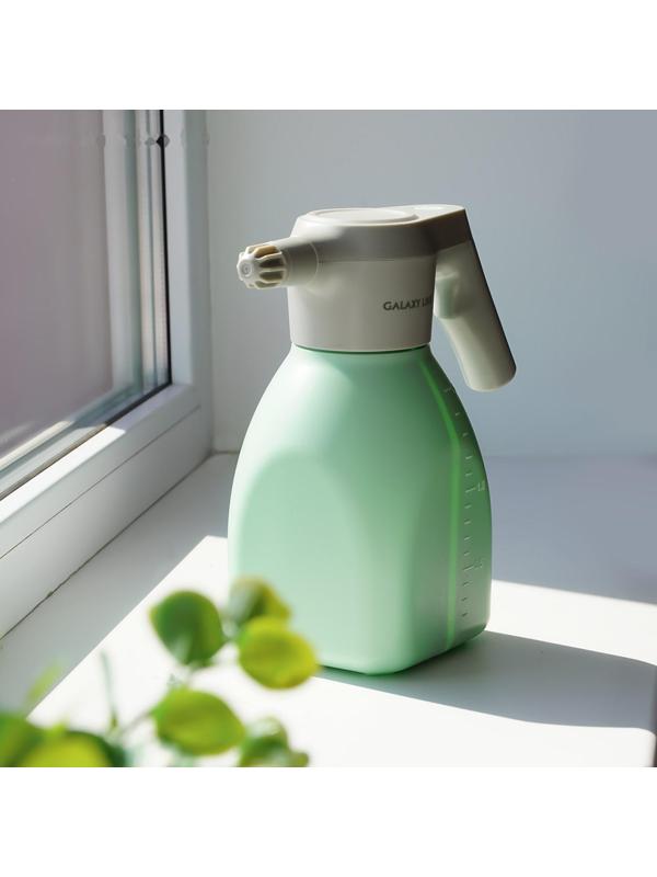 Опрыскиватель для растений Galaxy LINE GL 6900, 5 Вт, 1.5 л, 2 режима, от АКБ, зелёный